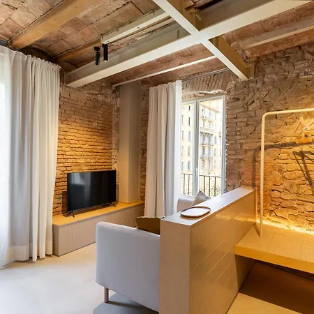 Deco Barcelona-born St. Apartment *
