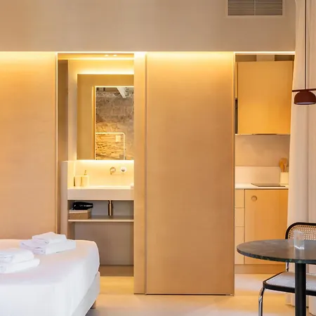 Deco Barcelona-born St. Apartment