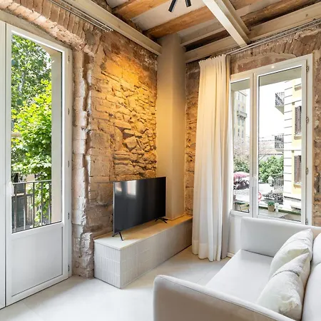 Deco Barcelona-born St. *