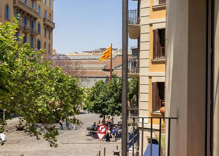 Deco Barcelona-born St. * Barcelona