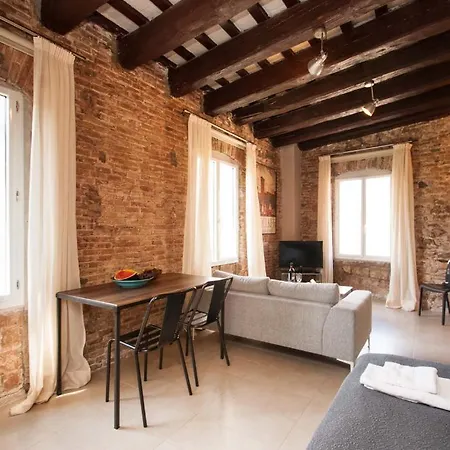 Appartement Decô Barcelona-born St. *